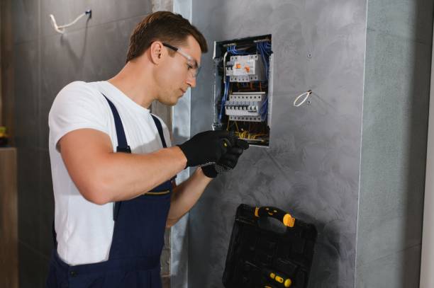 Best Electrical Contractors for Businesses  in Solon, OH